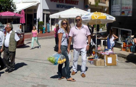 ΣΙΩΖΙΟΣ ΘΩΜΑΣ ΚΑΙ........