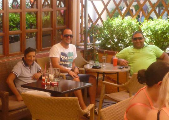 ΦΩΤΗΣ ΜΑΚΗΣ η ΣΑΚΗΣ.......