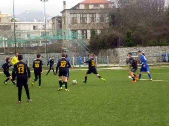 10723645_911307752258884_1594957750_n