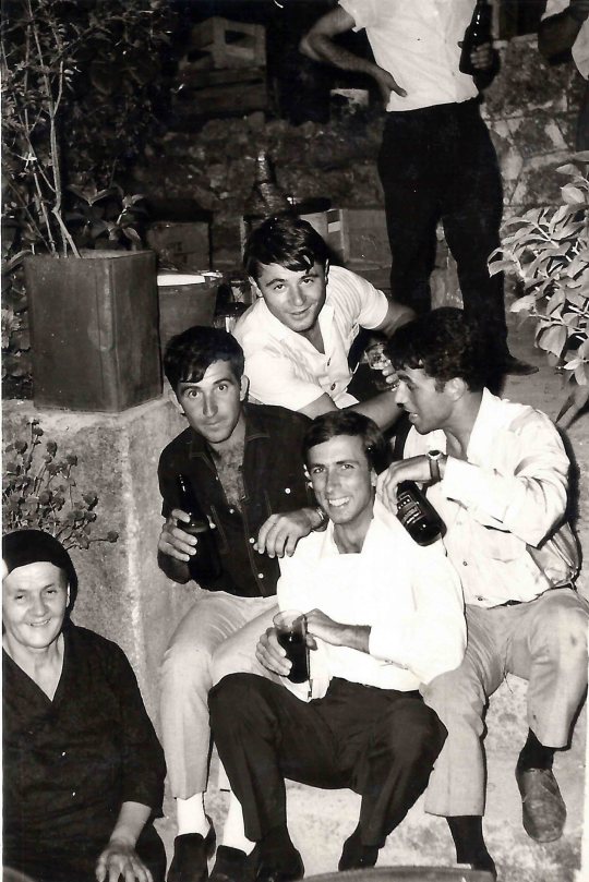 ΚΟΤΣΩΝΗΣ ΣΤΑΥΡΗΣ 1...