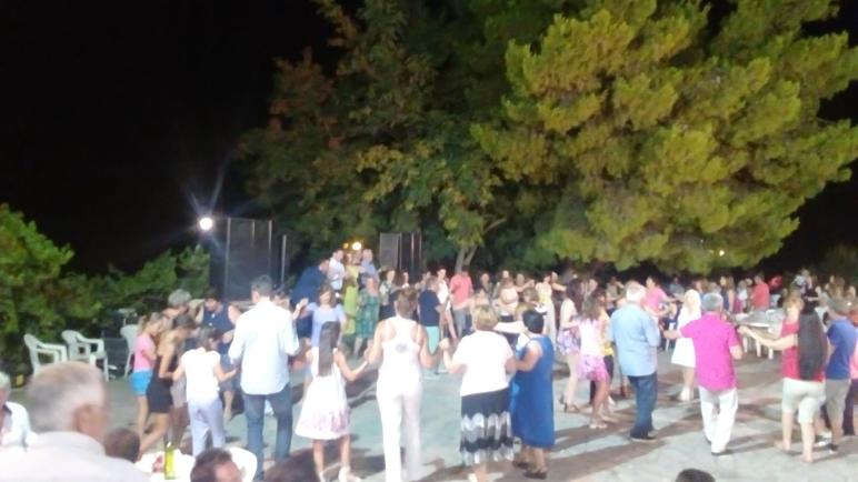 11756954_1646991788848231_1424116452_o