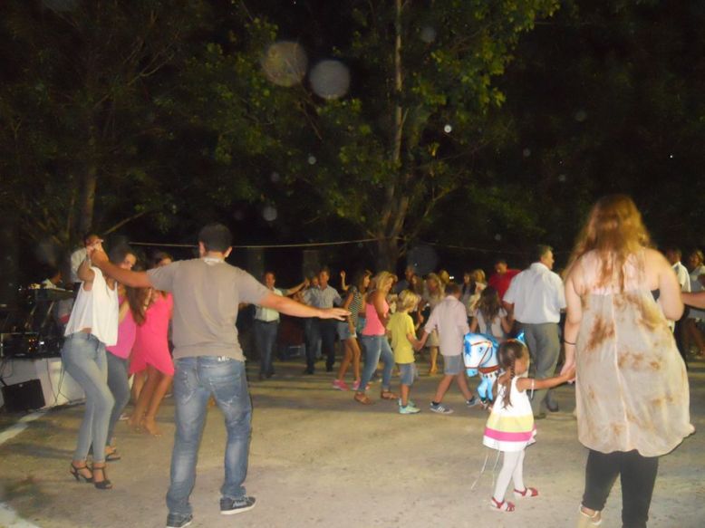 11793404_1649652585248818_715354070_n