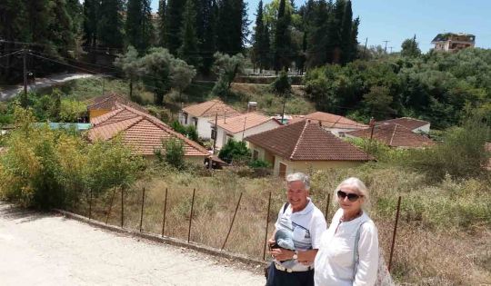 9 ΓΙΟΛΑΝΤΑ ΚΕΝ 1..