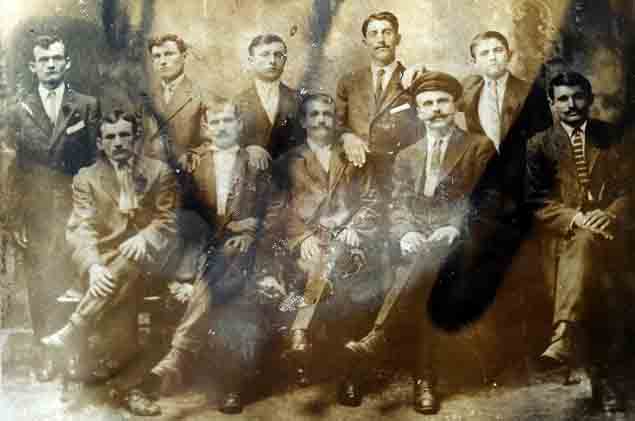 ΤΣΑΜΑΝΤΙΩΤΕΣ ΜΑΚΗΣ ΣΤΟΛΑΚΗΣ......