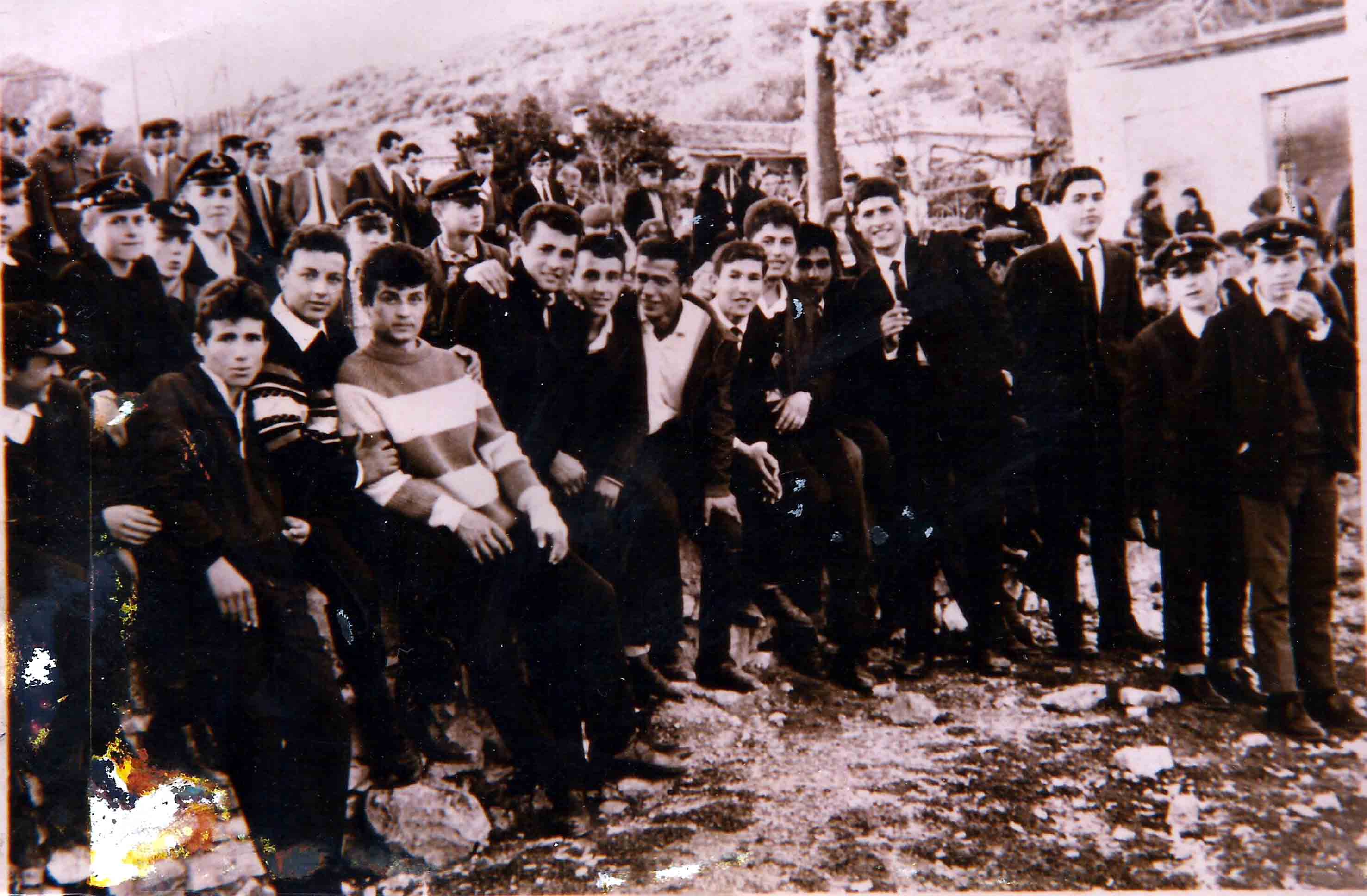 ΝΕΟΛΑΙΑ 64 MAKHS